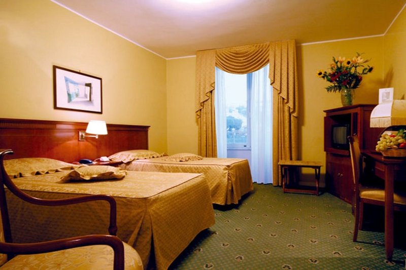 Excelsior Palace Hotel