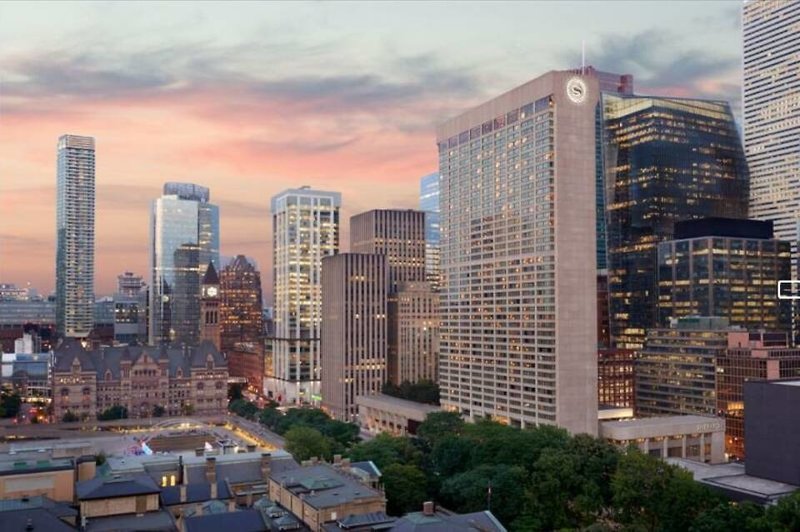Sheraton Centre Toronto Hotel