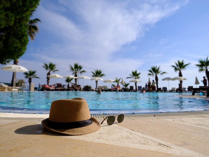 Anitas Beach Hotel